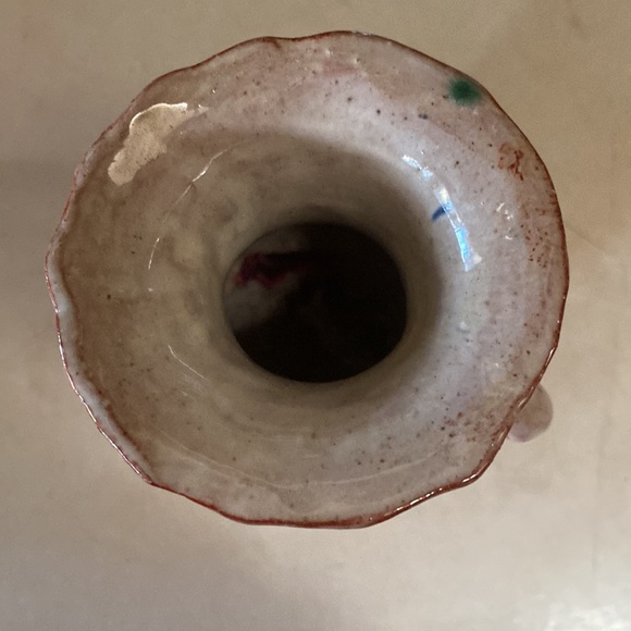 Local Artisans pottery flower vase. - Picture 3 of 4